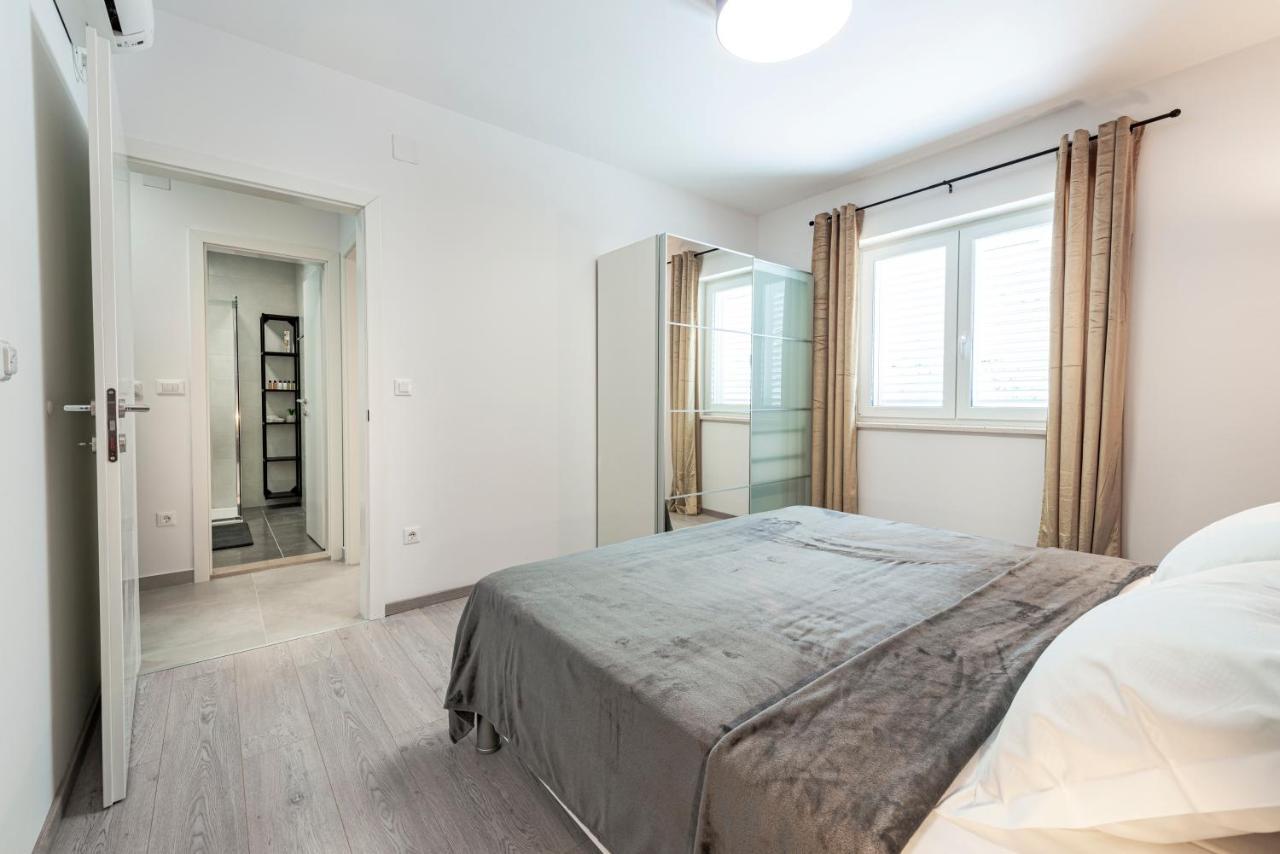 Villa Gold Residence 1 Млини Екстериор снимка